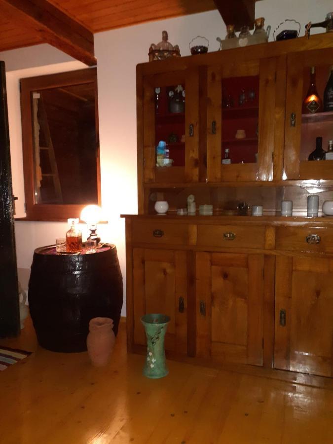 Вилла Casa Hariton Dragus Экстерьер фото