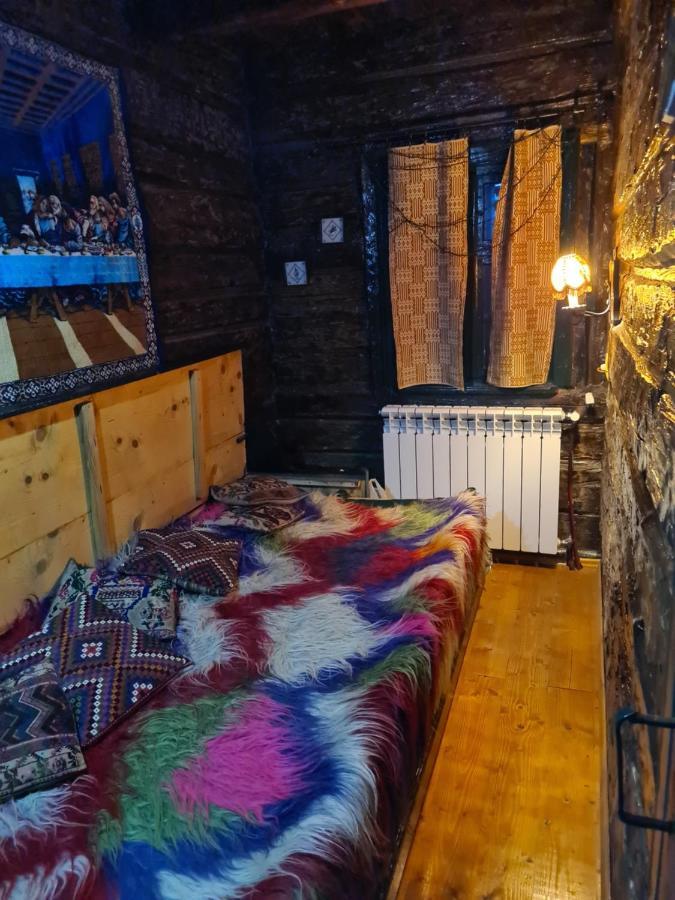 Вилла Casa Hariton Dragus Экстерьер фото