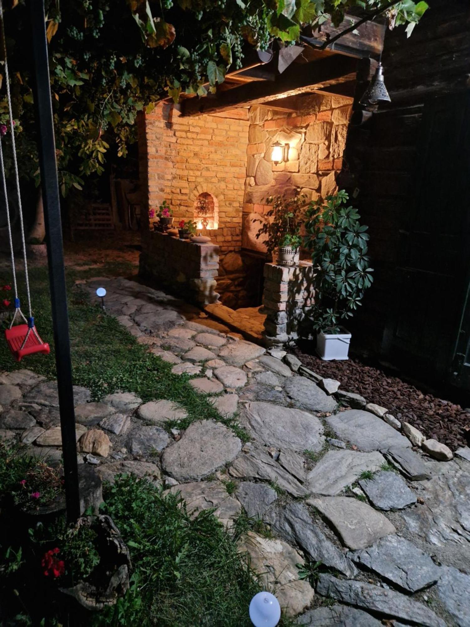 Вилла Casa Hariton Dragus Экстерьер фото